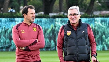 国足客战巴林目标拿分 或提前一周前往赛地