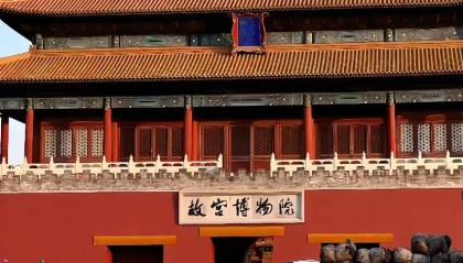 北京天安门广场包车一日游多少钱人民币?俩人去北京天安门广场旅游得花多少钱