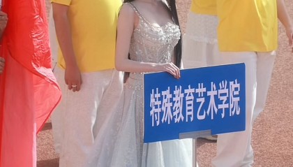 西安美院听障女大学生发文回应“美得不真实”质疑:残疾不是剧本,AI脸也不是焦点