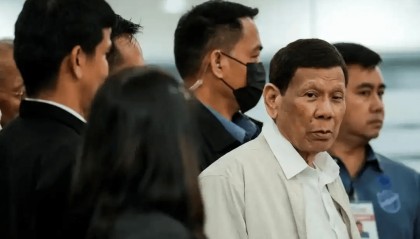 大反转,杜特尔特被捕第7天,菲参议院宣布调查,马科斯摊上事了? 
