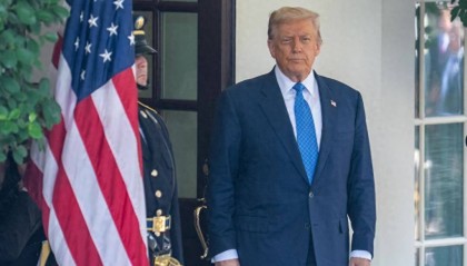 “清除”流浪汉，派兵出国“扫毒”？特朗普可能真做得出来