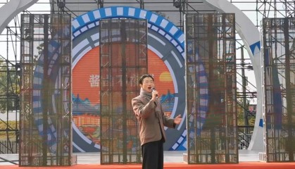 郭有才爆火半年后:就像在做梦,过得轻飘飘的