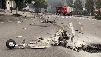 荆州奥体中心飞机坠落?政府办:系应急管理局无人机坠落