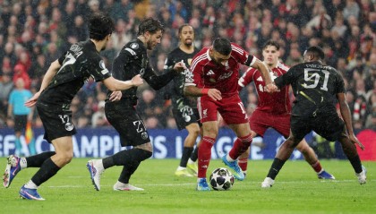 豪掷4.82亿欧四大皆空！利物浦仅剩英超争5 斯洛特下课？