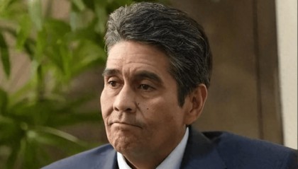 中国遭举旗抗议,这个台“邦交”三度对华出招!