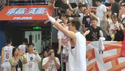 郭艾伦出场时间受严格保护 广州主帅:会逐渐增加