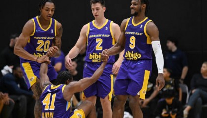 NBA｜布朗尼发展联盟首秀亮点不多 场外倒是星光熠熠