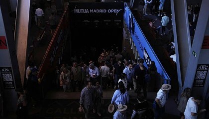 西班牙葡萄牙遭遇史上最严重停电:交通瘫了,通信崩了,民众疯抢物资