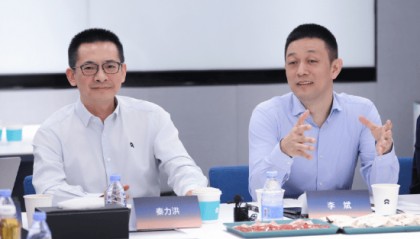 蔚来CEO李斌:增程是过渡产品,这在行业是共识,终极肯定是纯电大家都在增加比例!换电本身相当于另外一种增程