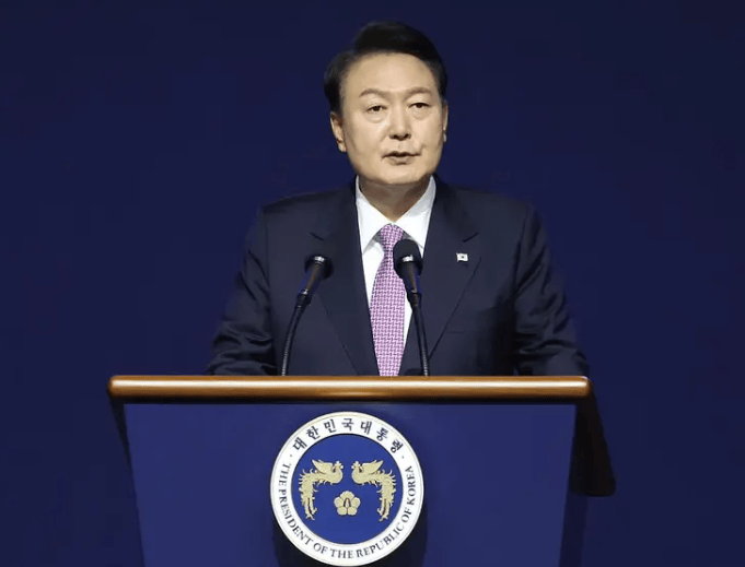比美国还嚣张？最危险“敌人”出现！单挑中俄朝，代价承担不起