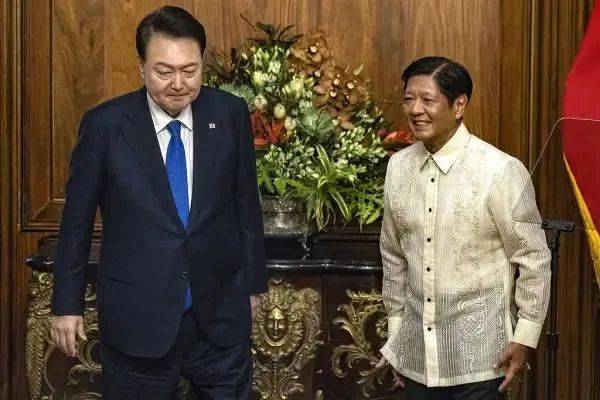 比美国还嚣张？最危险“敌人”出现！单挑中俄朝，代价承担不起