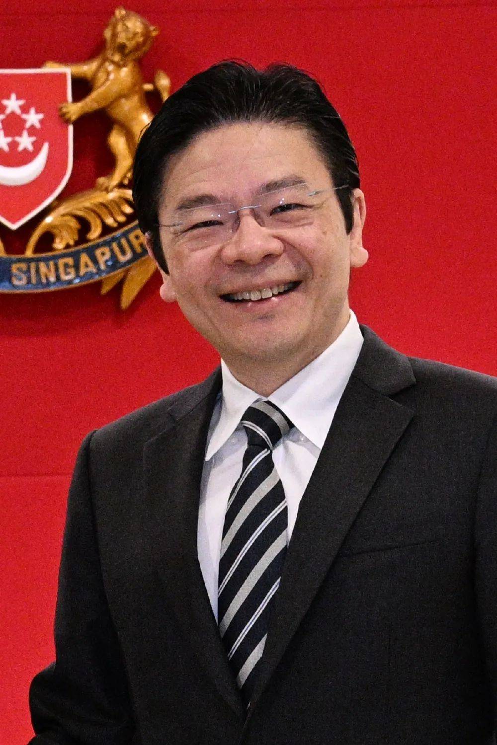 朔尔茨怼马斯克、马克龙道歉…全球领导人新年致辞里各有难念的经