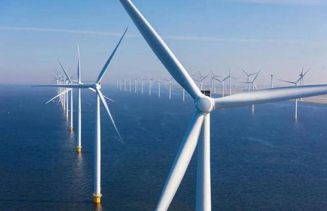 出尔反尔！刚签415亿大单，英国转头封杀中国产品，中方强硬表态